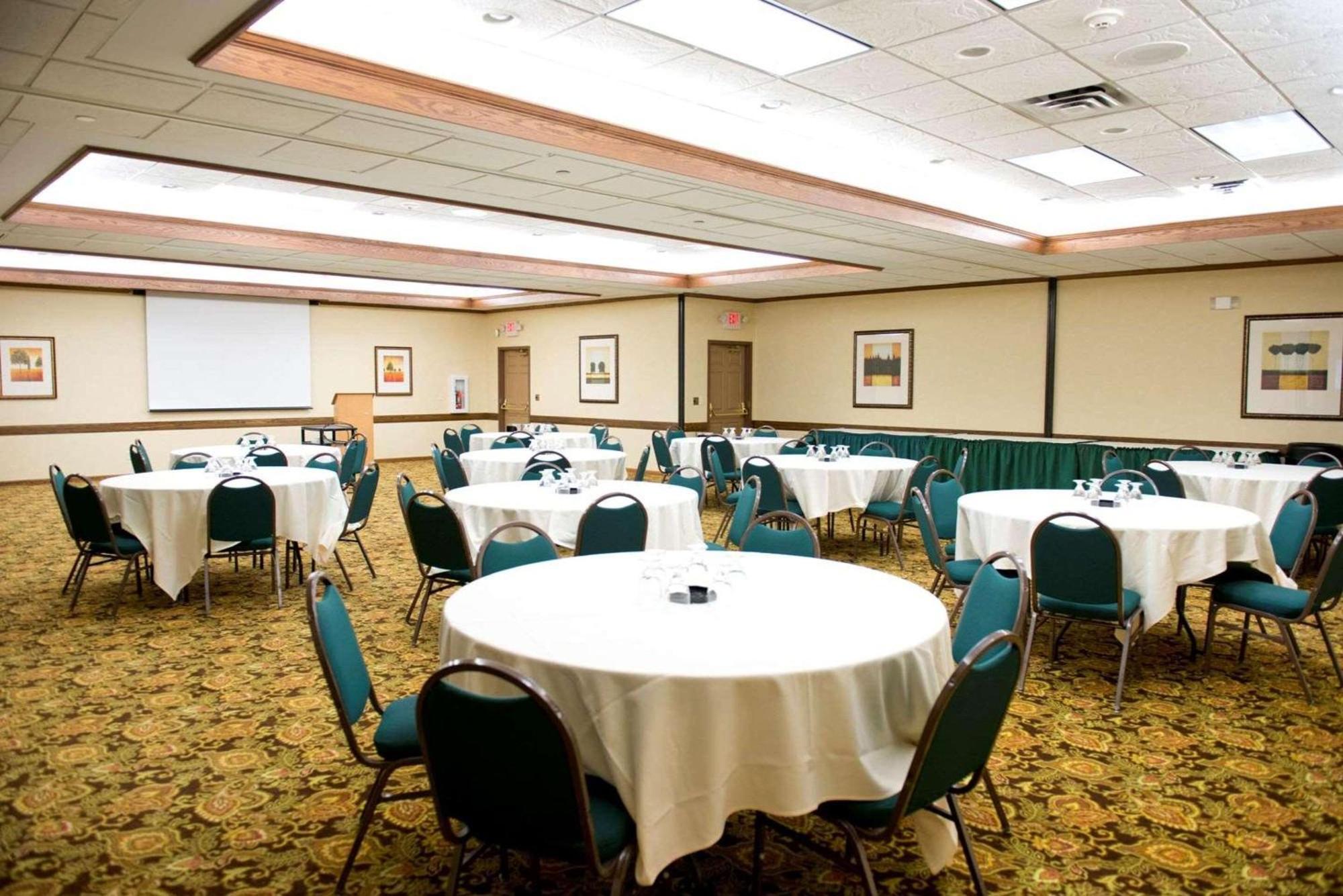 Country Inn & Suites By Radisson, Chanhassen, Mn Luaran gambar